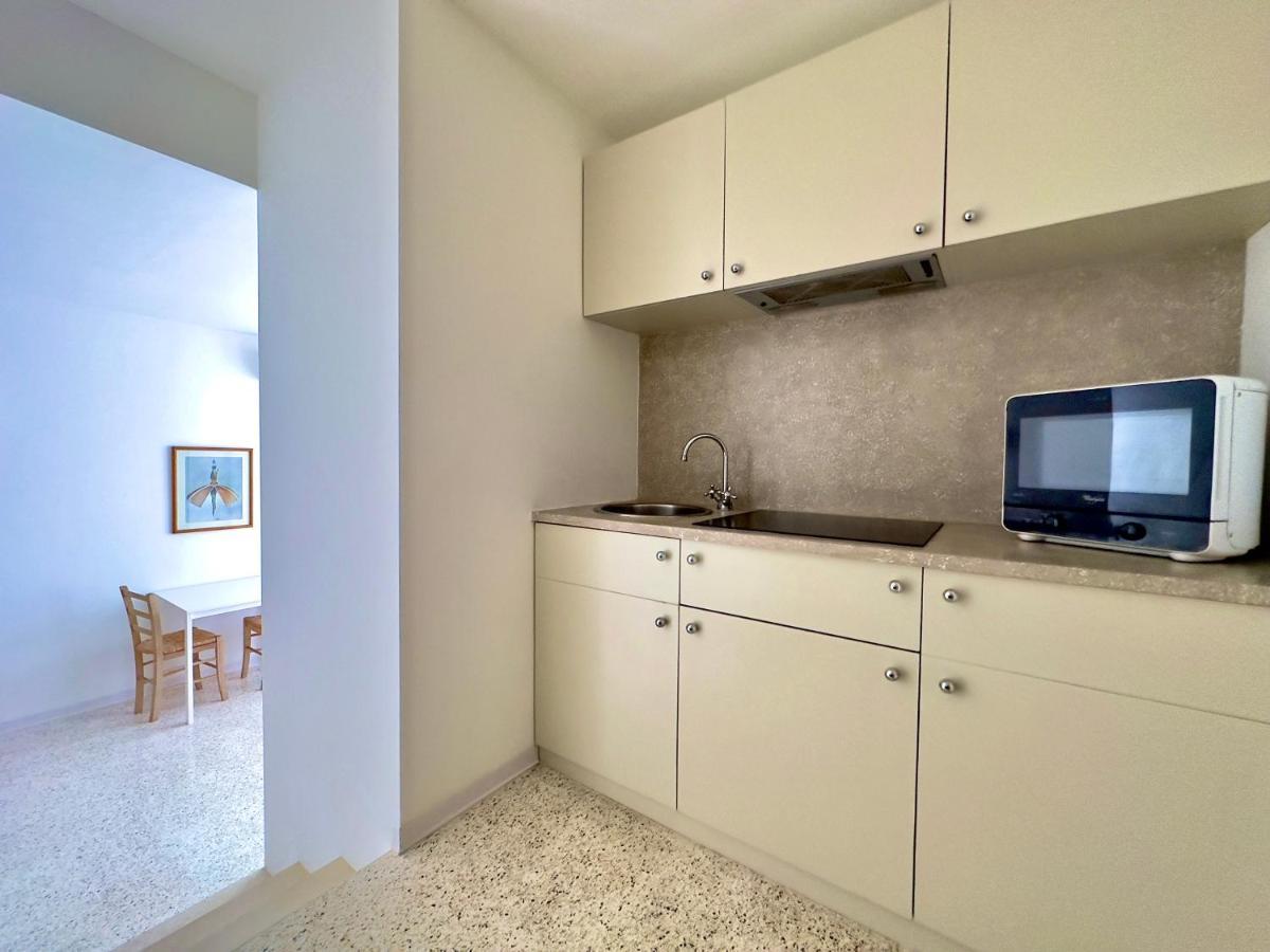 Minimal Apartment Navigli Milano Eksteriør billede